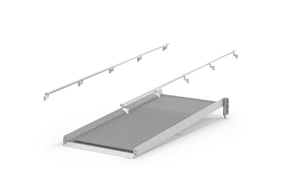 Kørestolsrampe med væghåndliste i begge sider